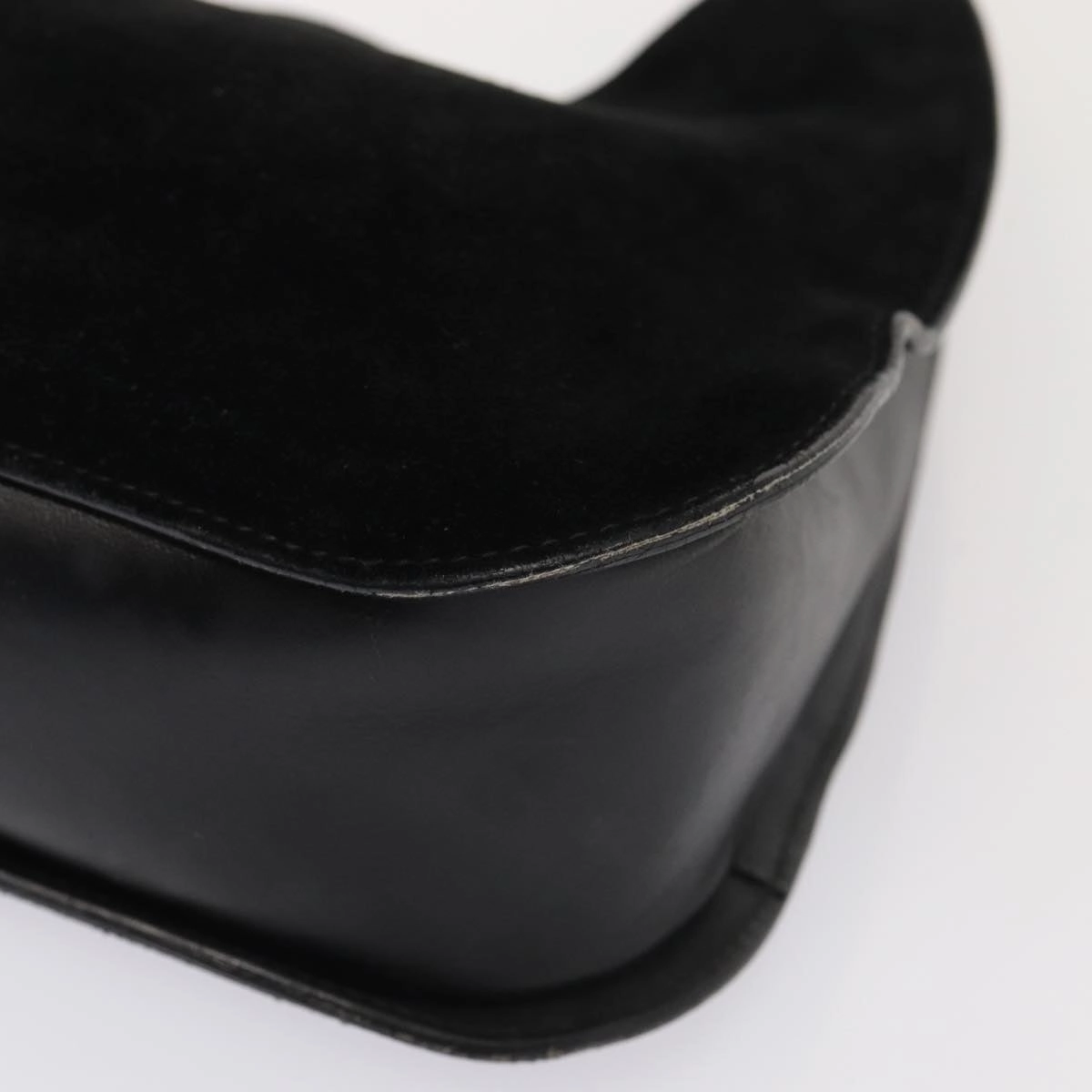 GUCCI Shoulder Bag Suede Black 001 3767  bs16234