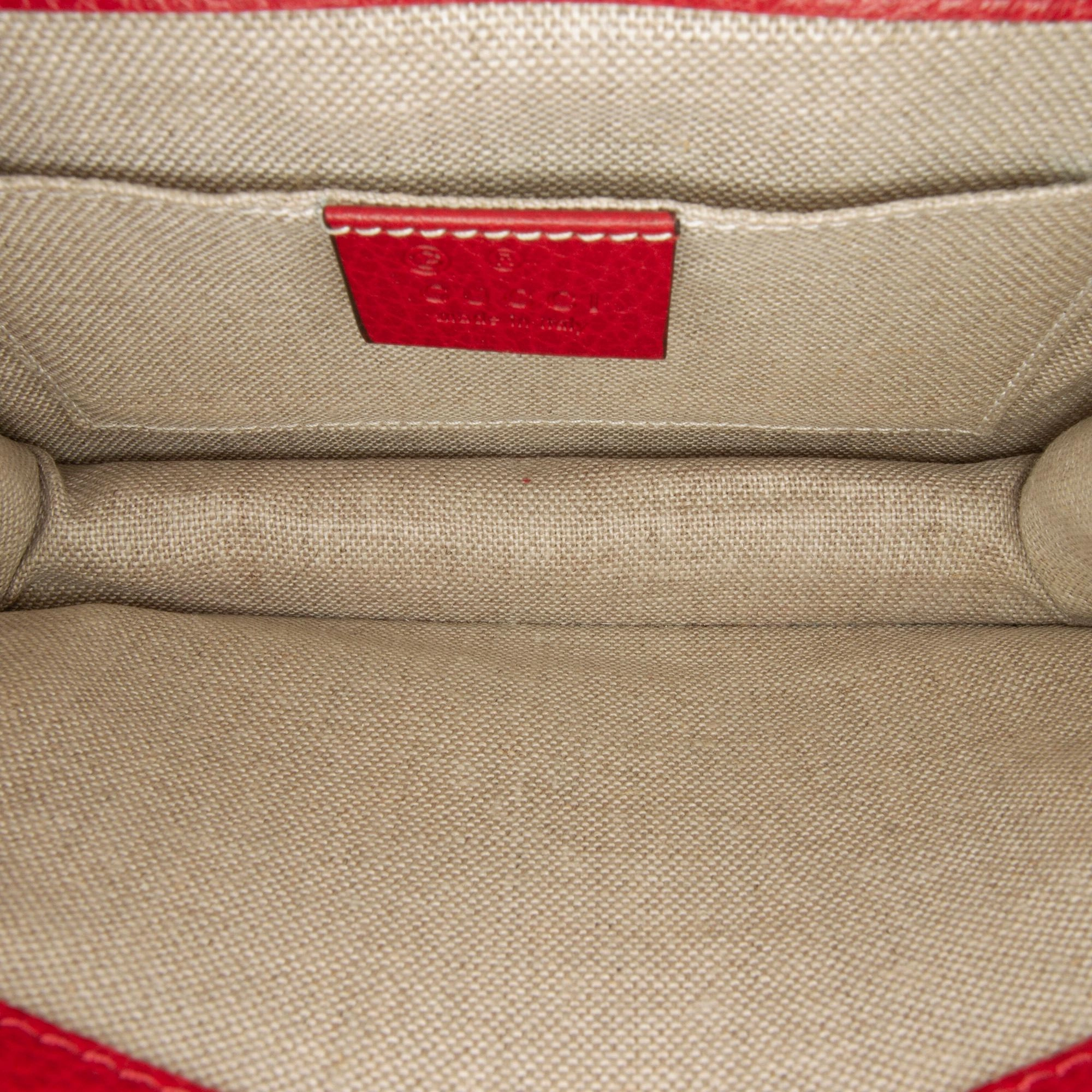Gucci Small Dollar Interlocking G Crossbody (SHG-nlXHR2)