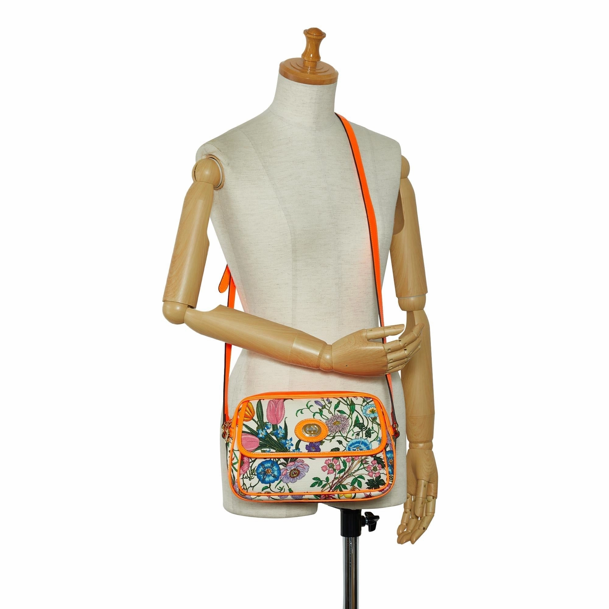 Gucci Small Flora Crossbody Bag (SHG-JB1hUO)