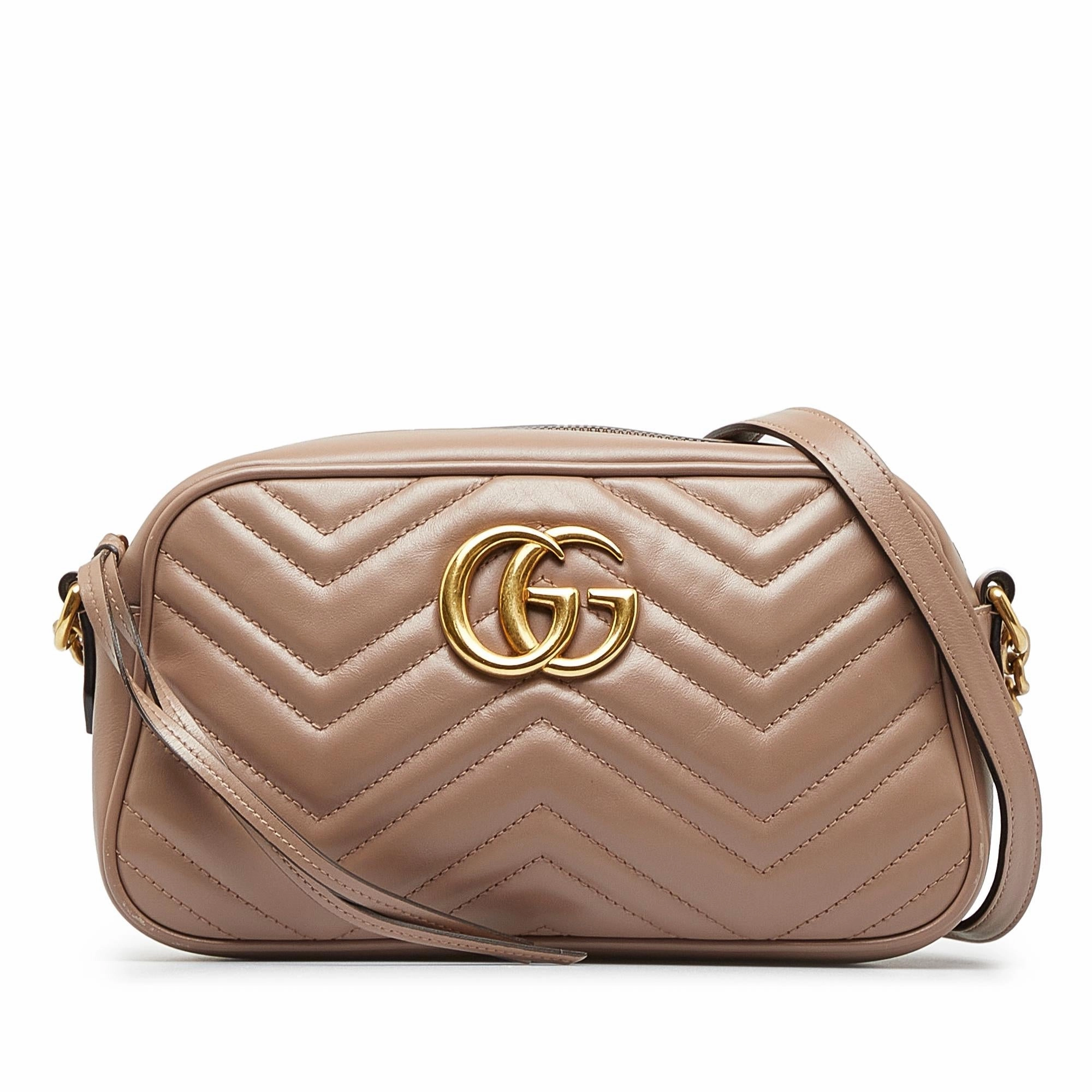 Gucci Small GG Marmont Matelasse Crossbody (SHG-aQeieH)