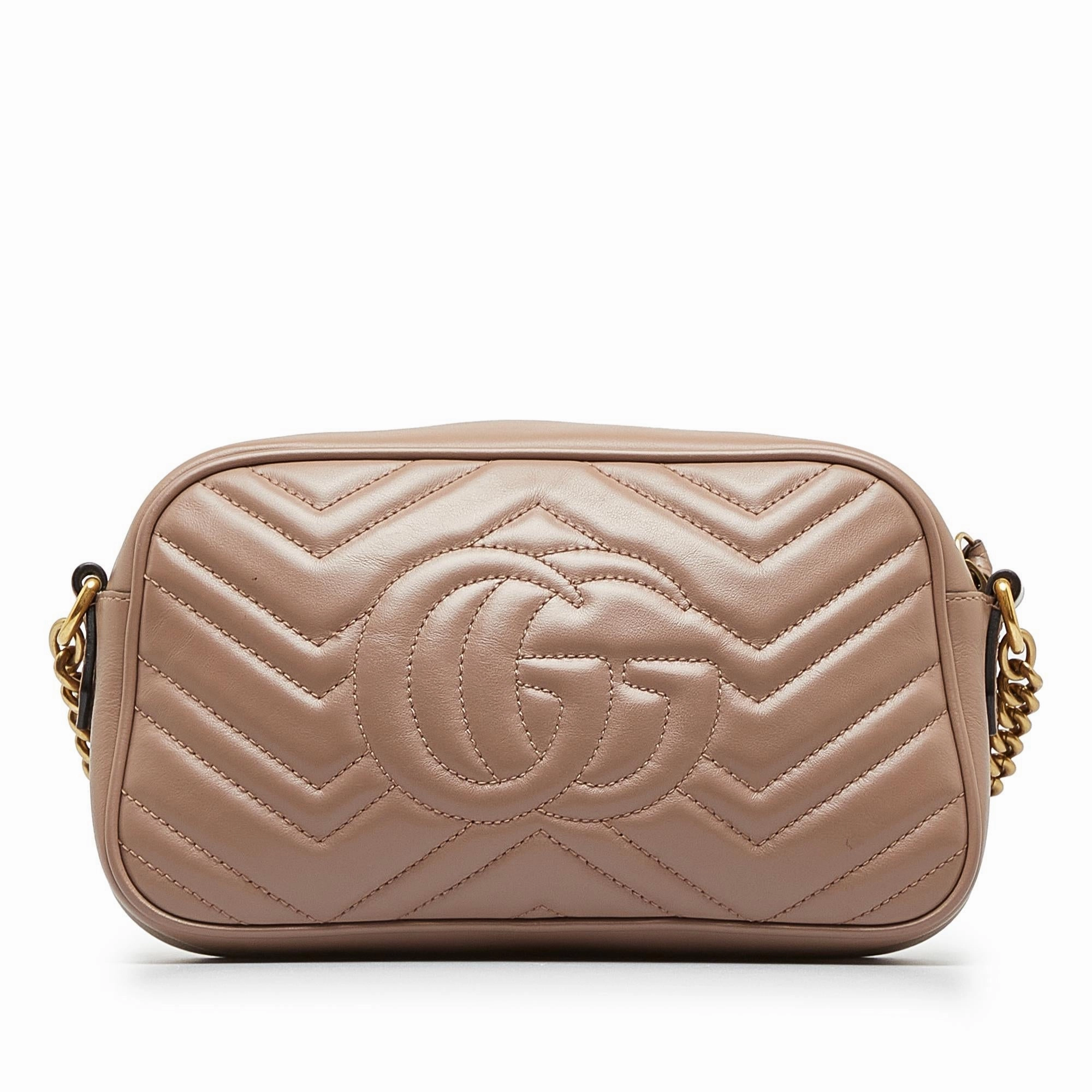 Gucci Small GG Marmont Matelasse Crossbody (SHG-aQeieH)