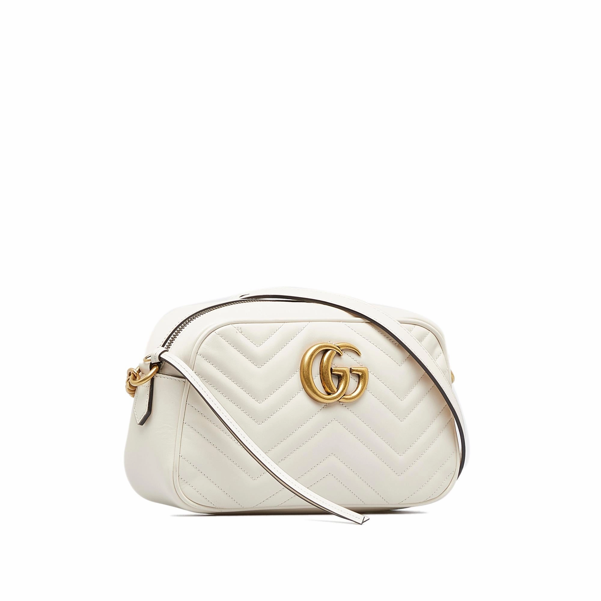Gucci Small GG Marmont Matelasse Crossbody (SHG-WnmqBb)