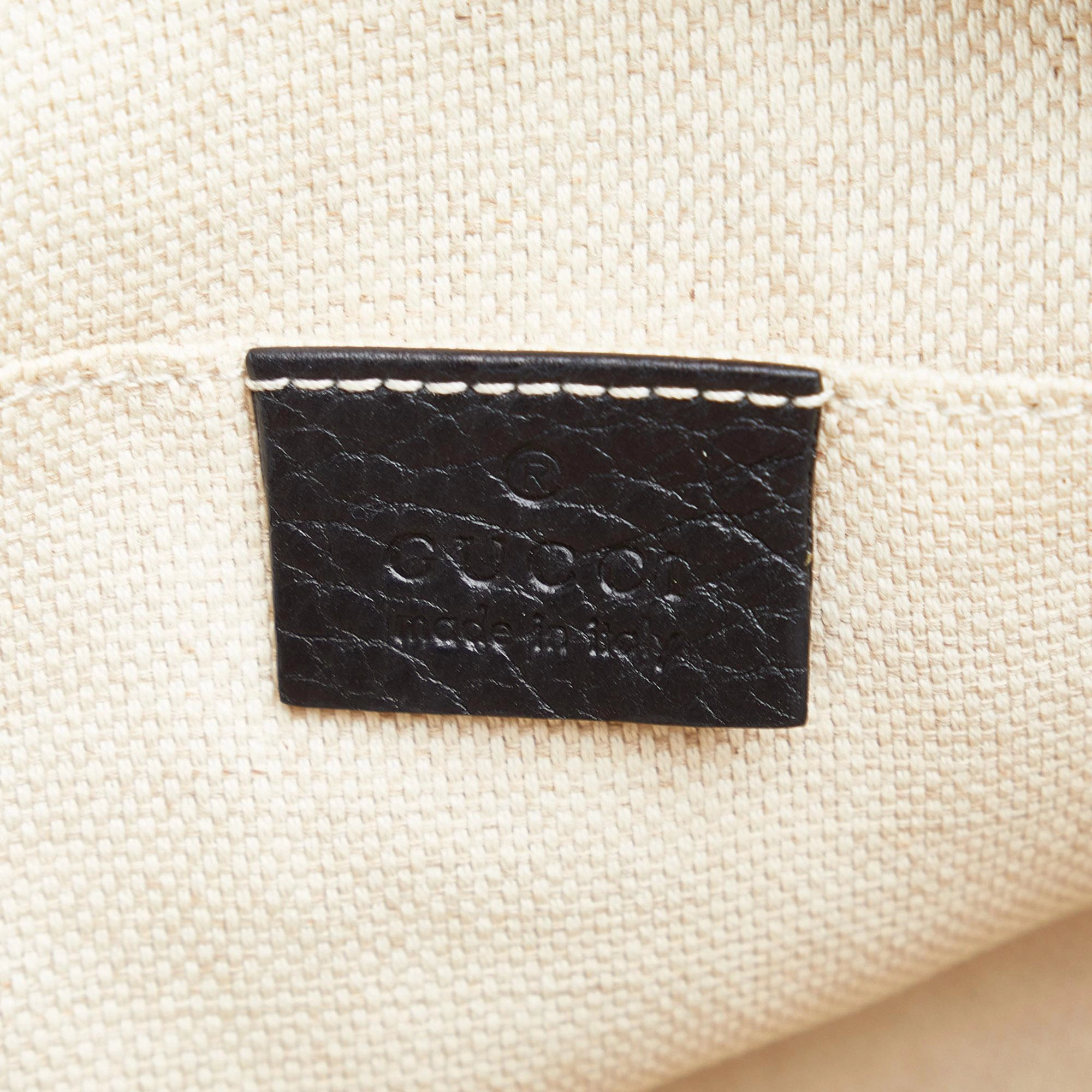Gucci Small Leather Soho Disco Crossbody (SHG-szoJZ4)