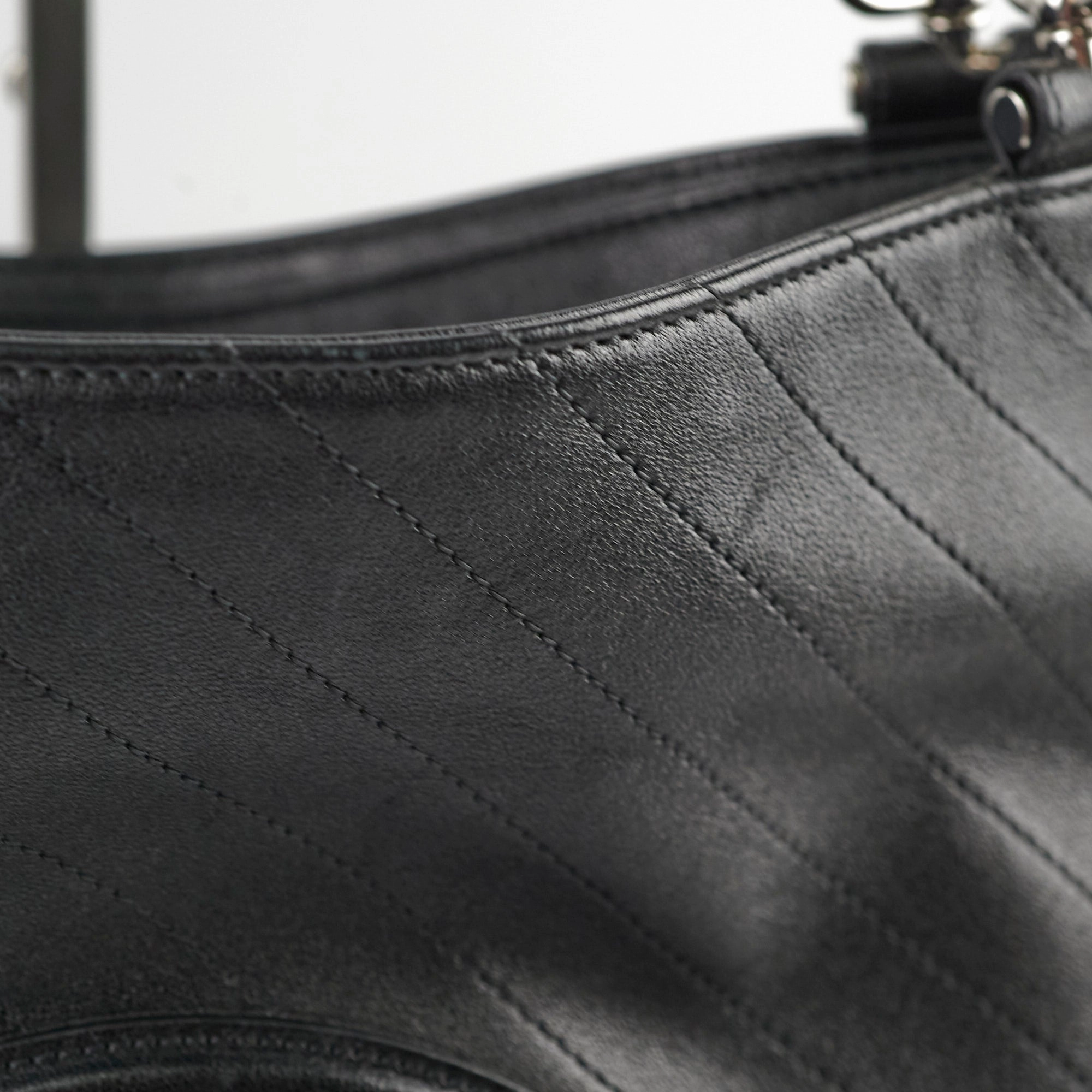 Gucci Soft Leather Large Tote Black