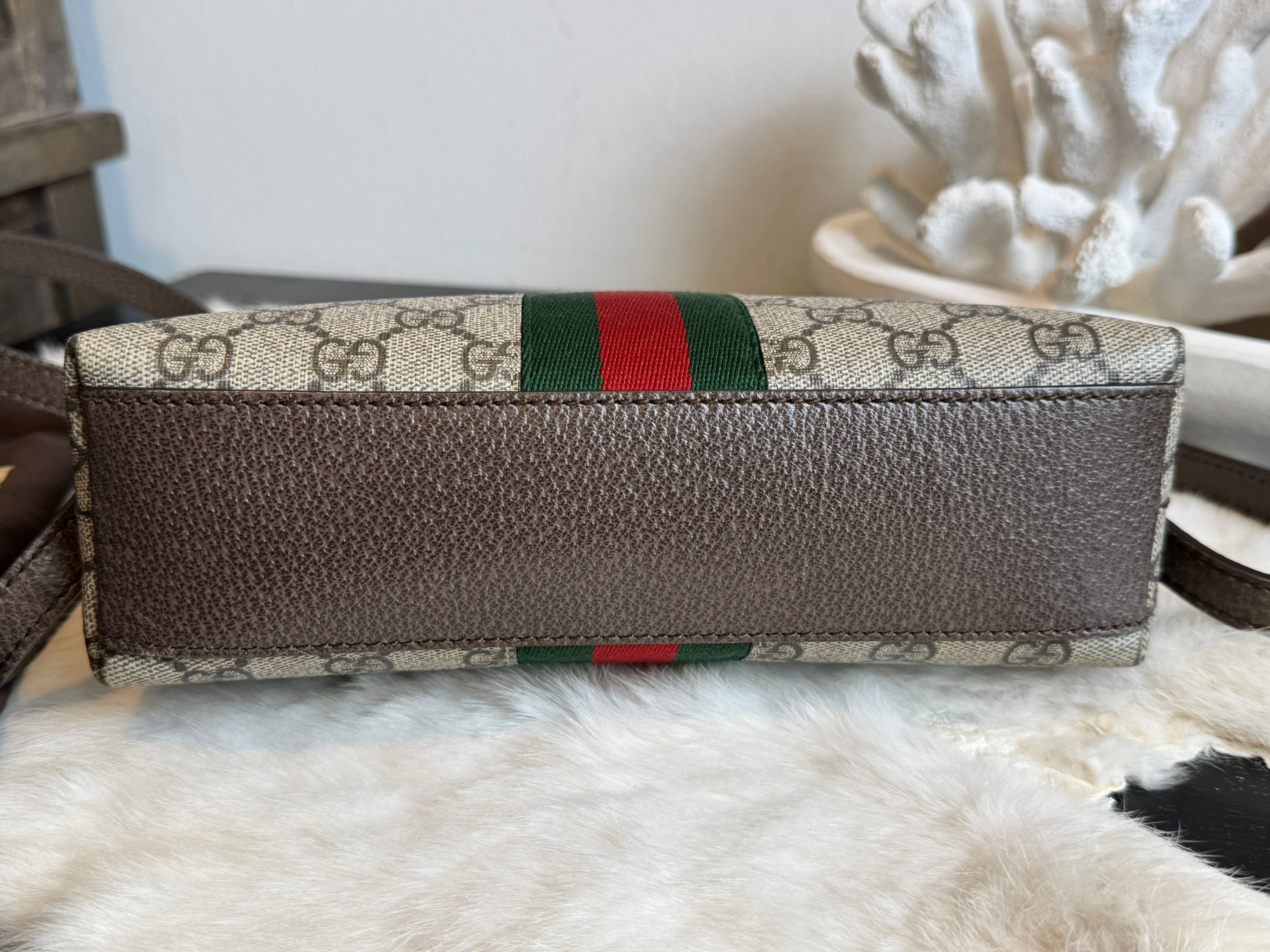 GUCCI Supreme Ophidia Round Top Crossbody Bag