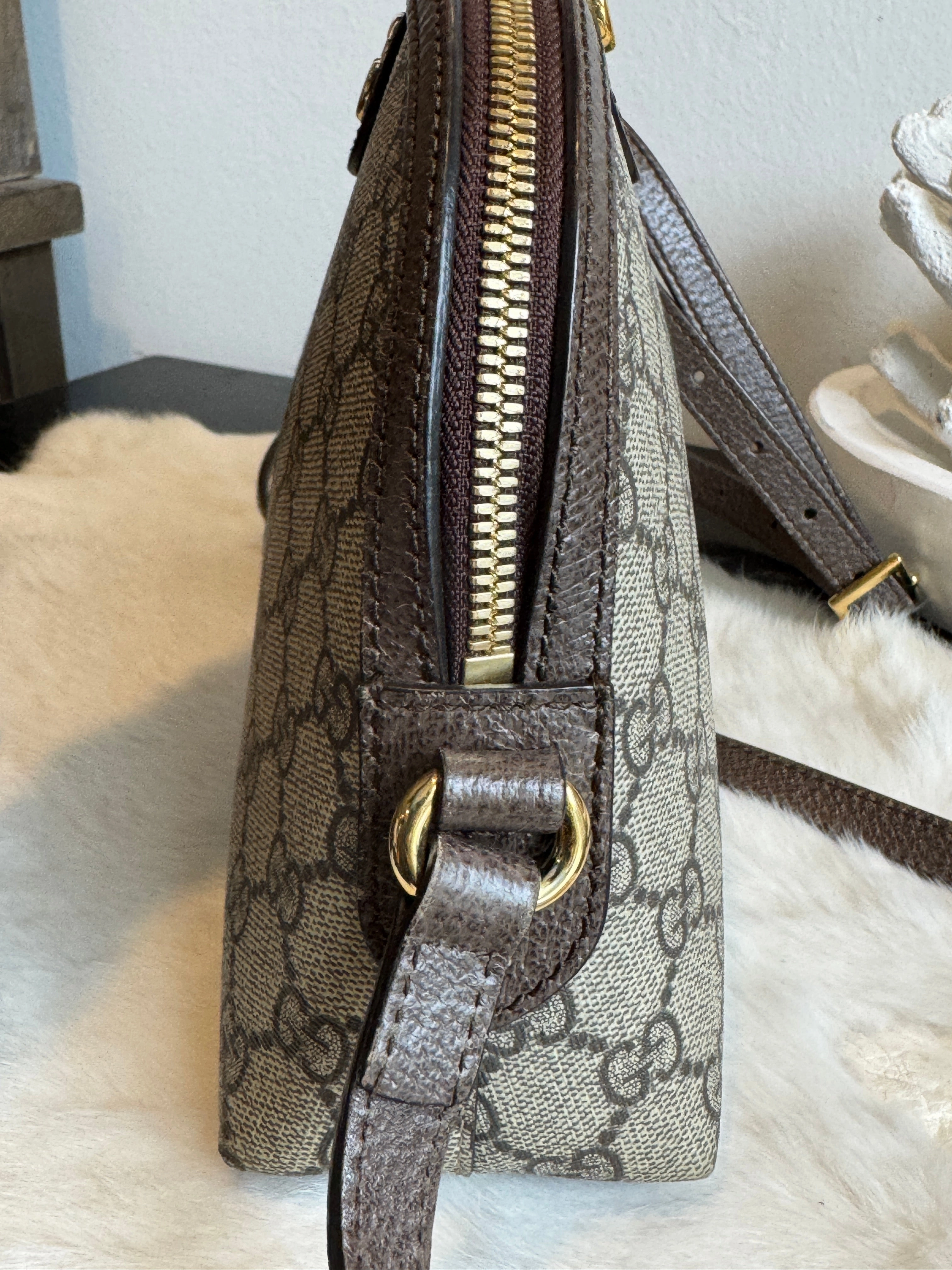GUCCI Supreme Ophidia Round Top Crossbody Bag