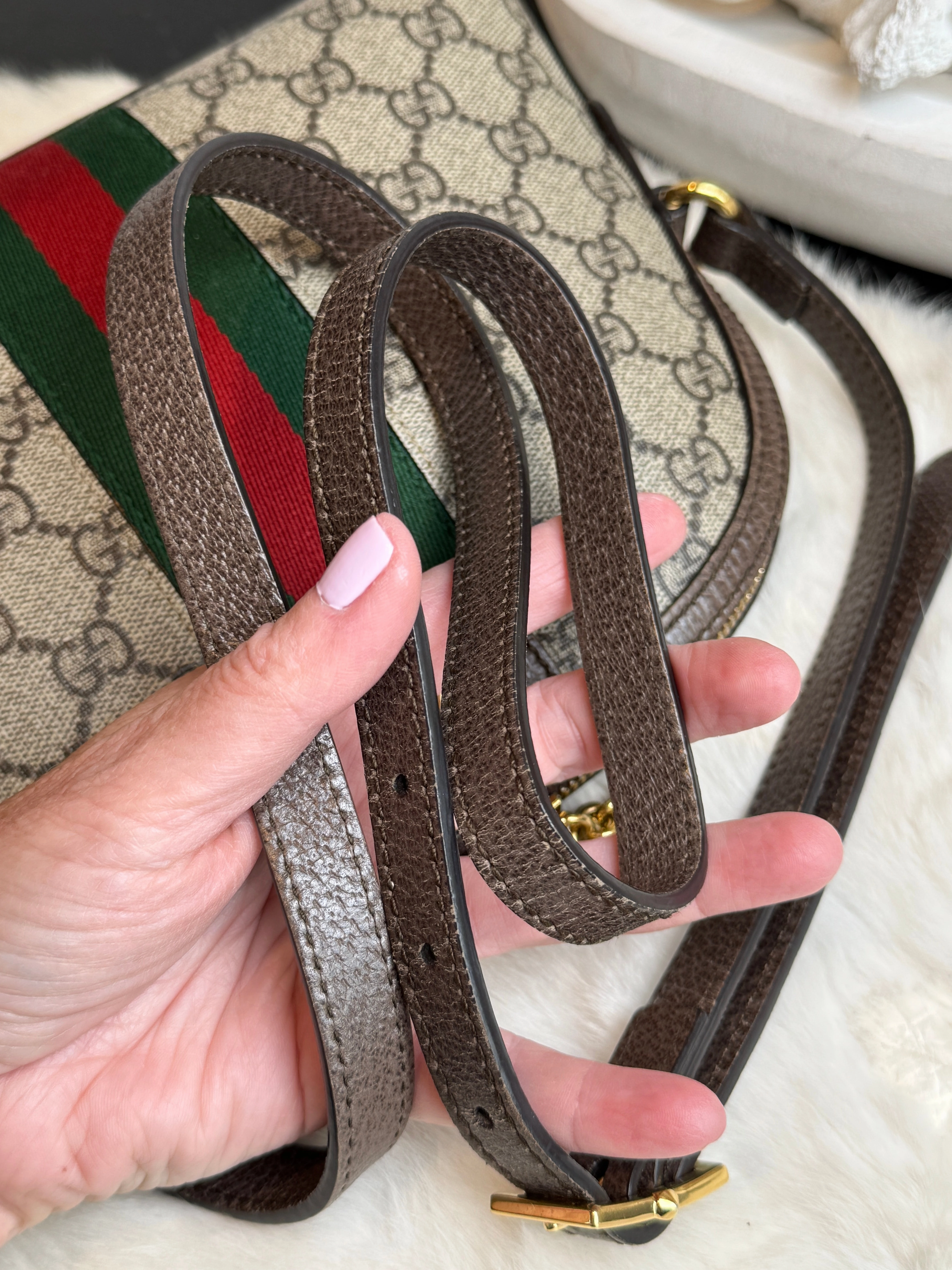 GUCCI Supreme Ophidia Round Top Crossbody Bag