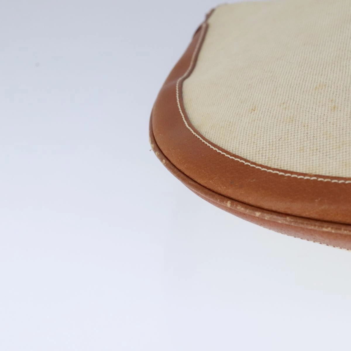 Gucci Vintage Beige Canvas Shoulder Bag ()