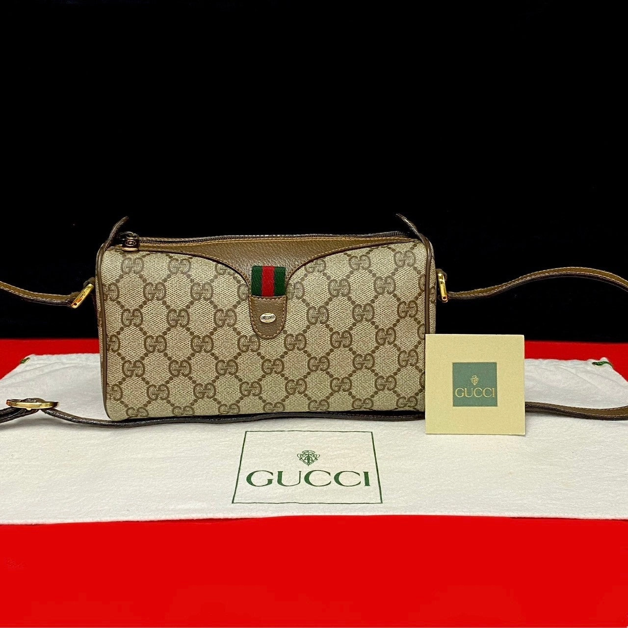 Gucci Vintage Leather Shoulder Bag Brown