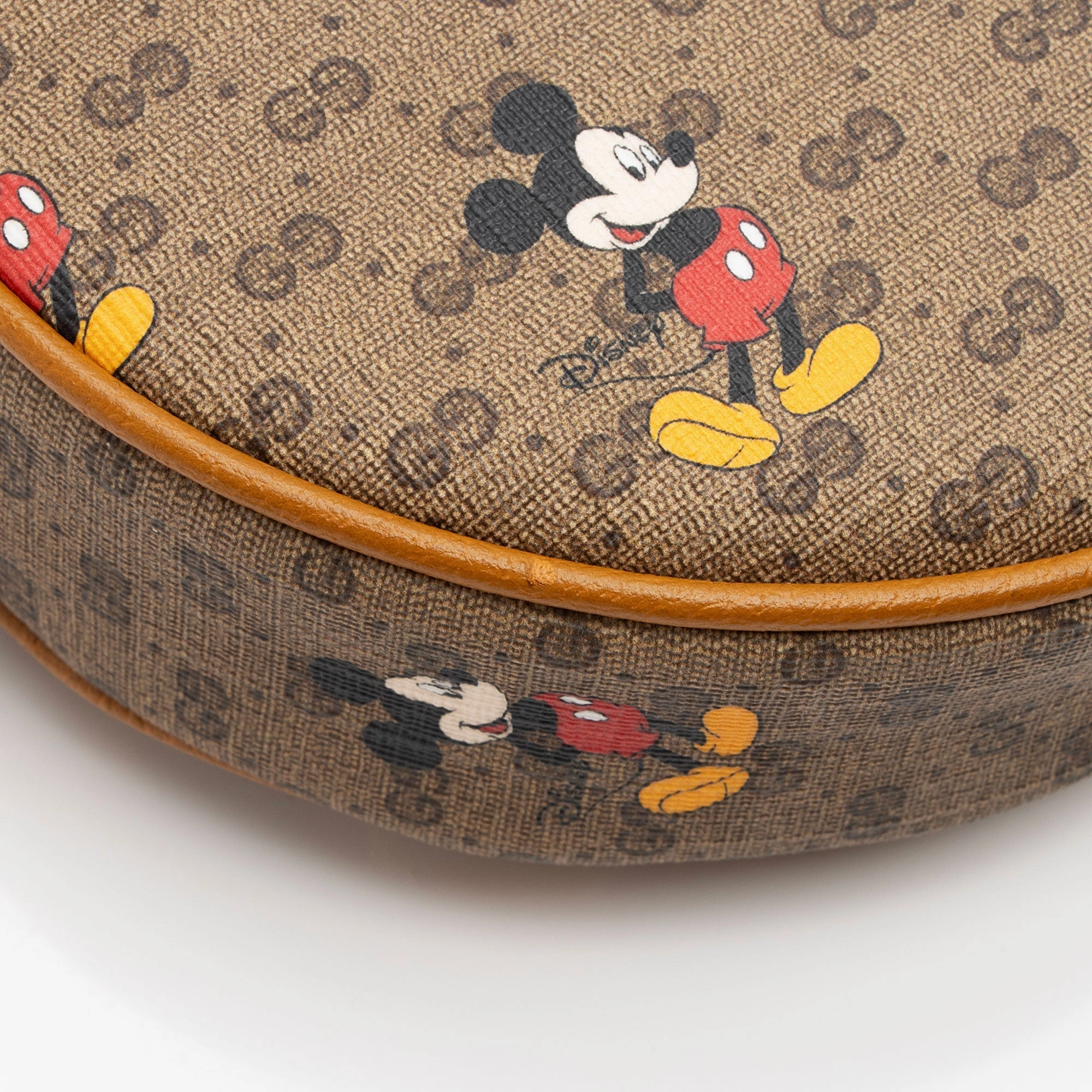 Gucci x Disney Micro GG Canvas Mickey Mouse Round Backpack (SHF-uOKFfd)