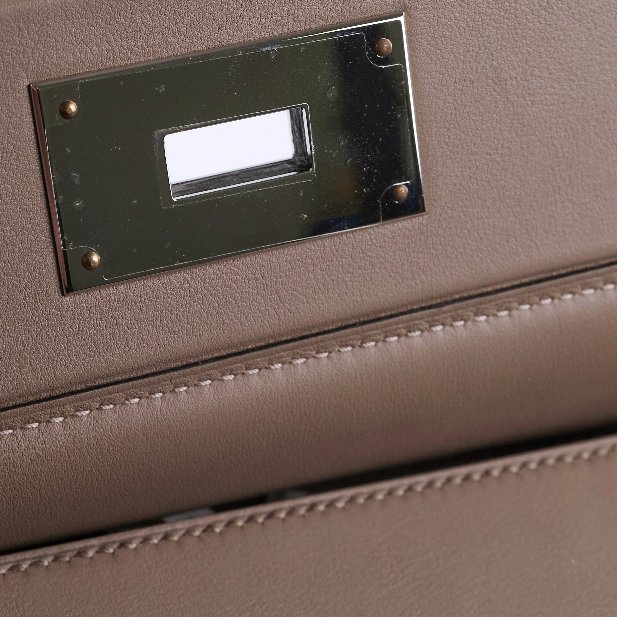 Hermes Van Cattle 24/24-35 Gris Asphalte Taurillon Stamp D (2019)
