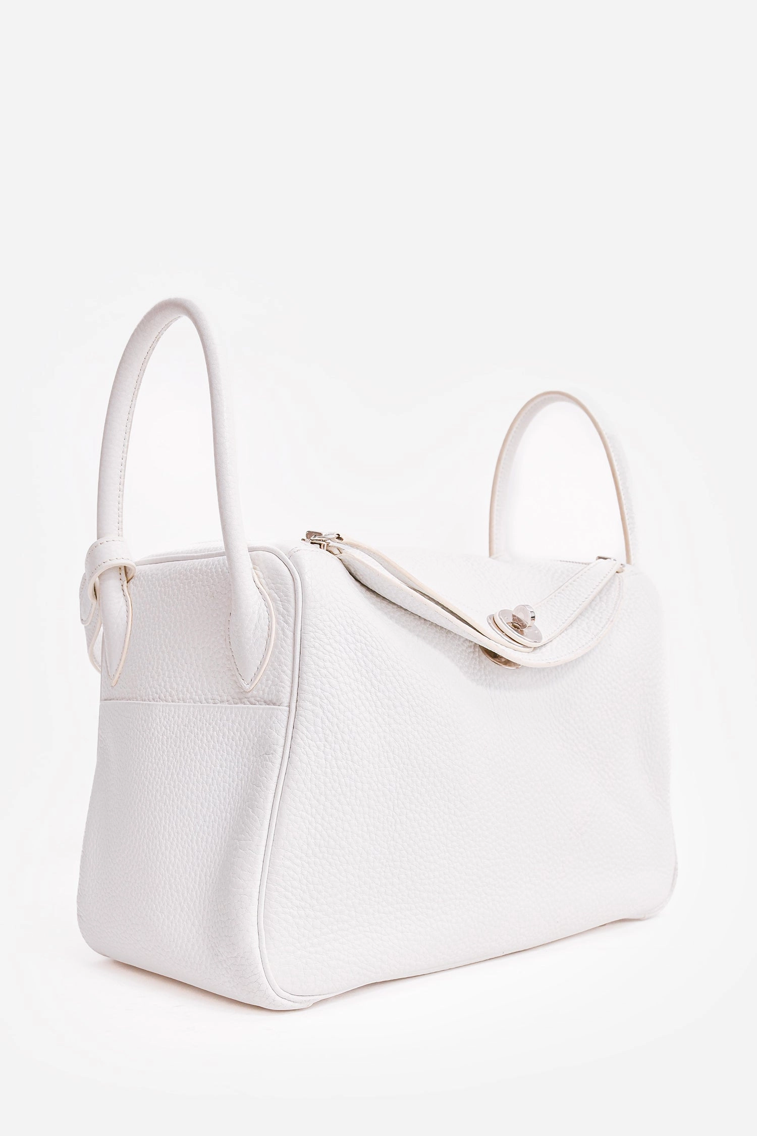Herms 2008 White Clemence Leather Lindy 30 (As Is)
