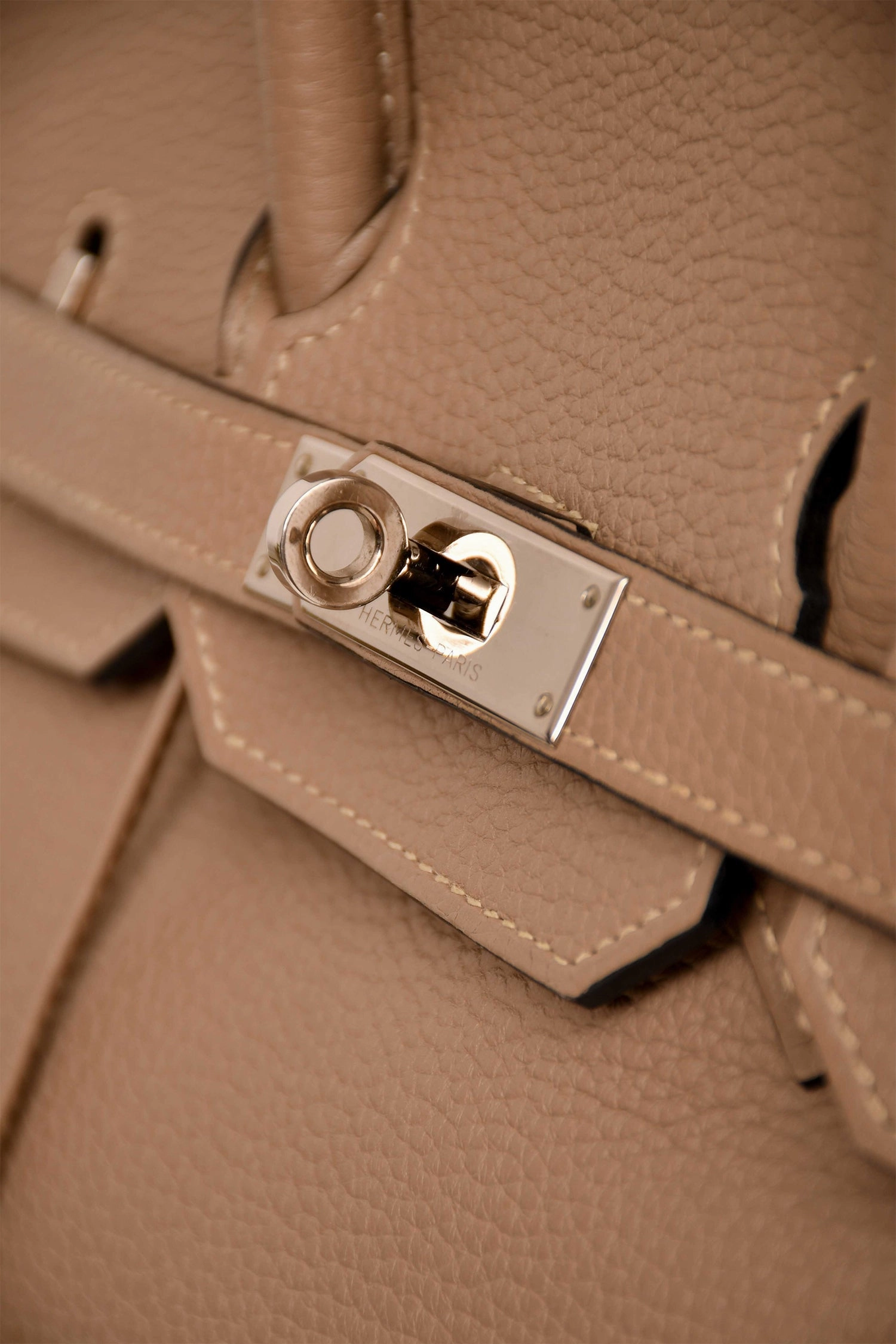 Herms 2010 Beige Clemence Birkin 35