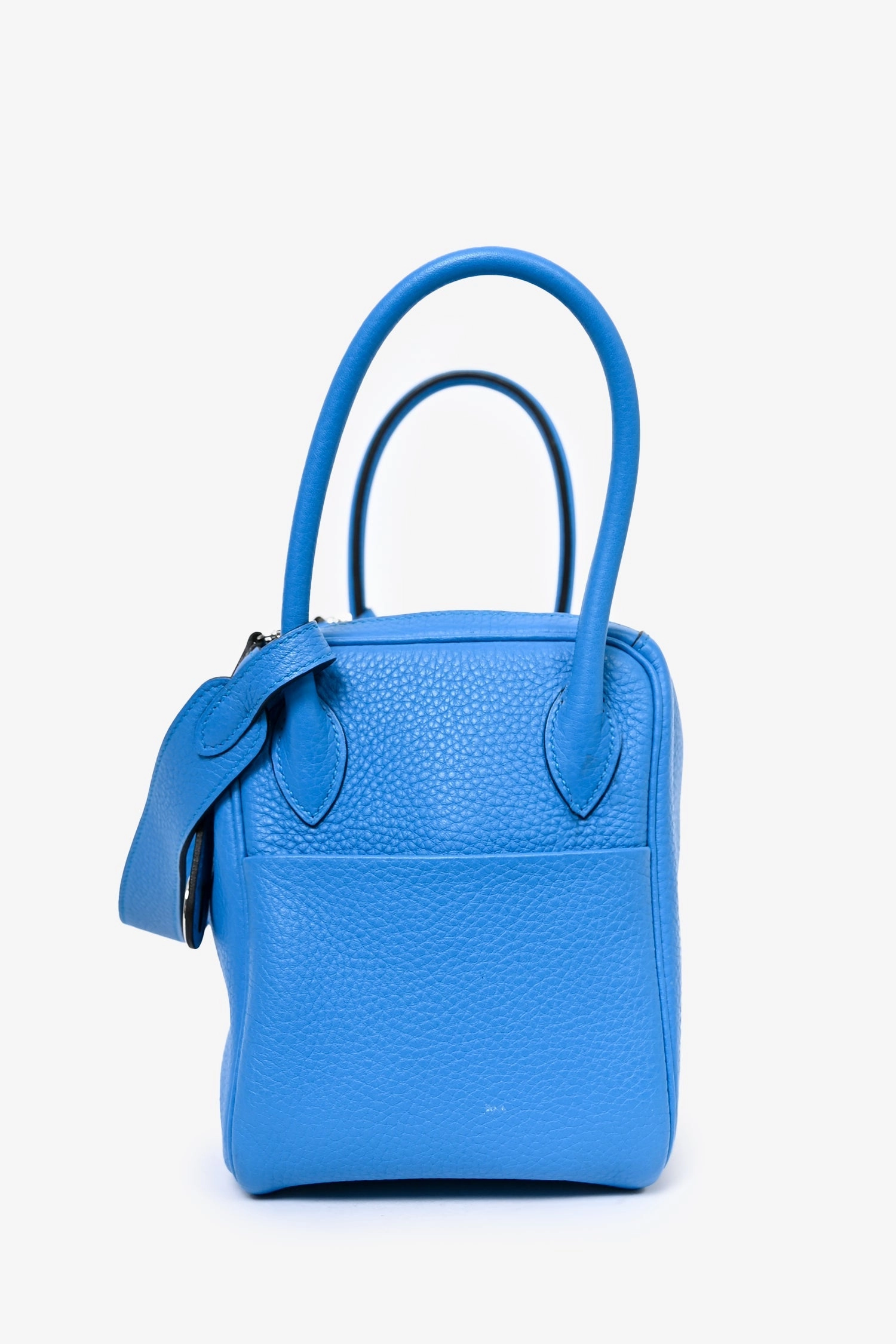Herms 2017 Zanzibar Blue Clemence Leather Lindy 26