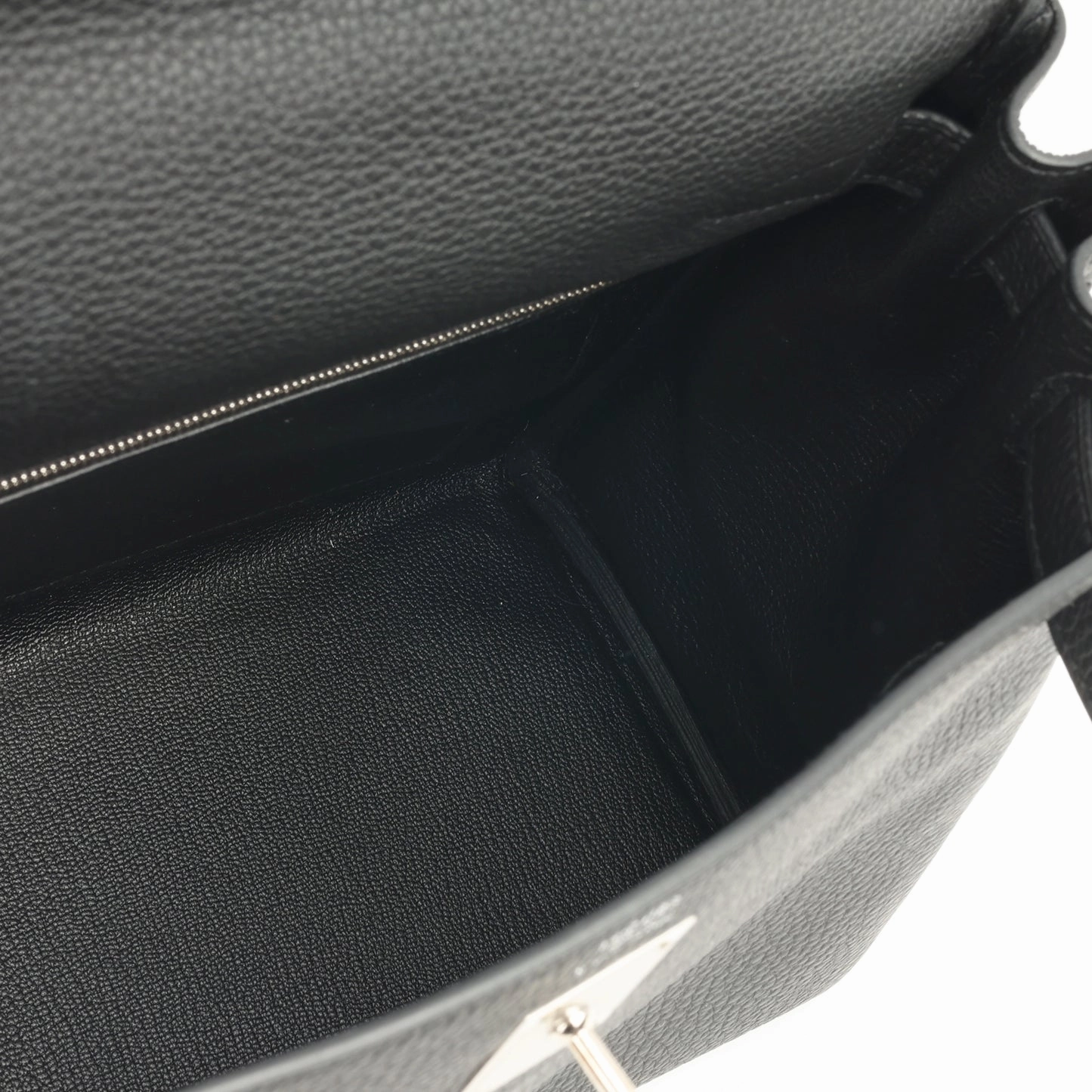 Herms - Kelly 28 - Noir Togo PHW - 2019 - Pre-loved