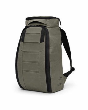 Hugger Backpack 25L Forest Green