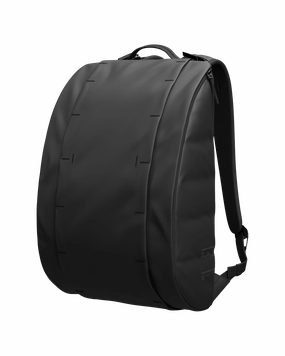 Hugger Base Backpack 15L Black Out
