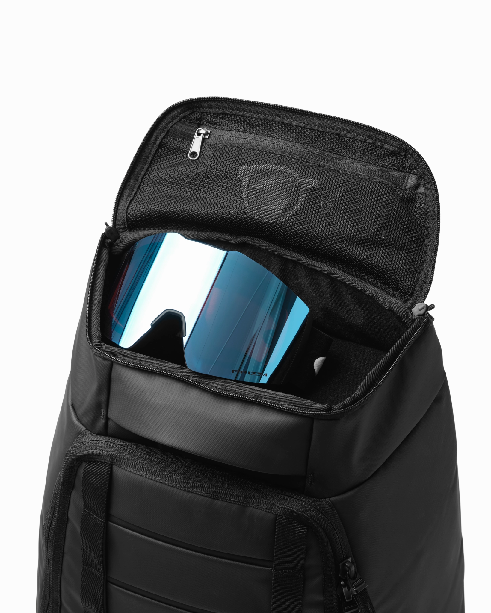 Hugger Bootpack 45L Black Out