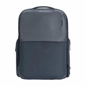 Incase Core Daypack Pack