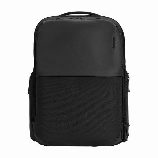 Incase Core Daypack Pack
