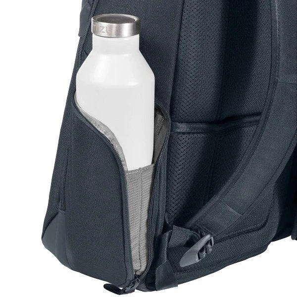 Incase Core Daypack Pack