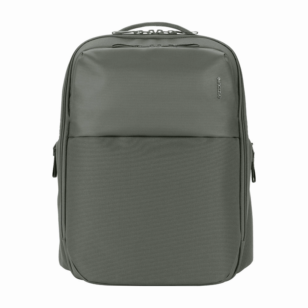 Incase Core Daypack Pack