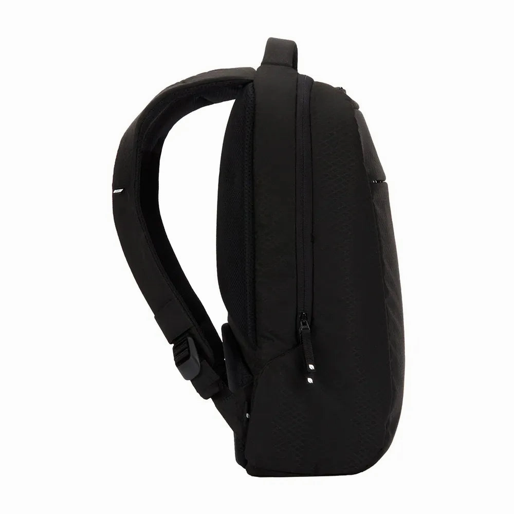 Incase Icon Lite Pack with Diamond Ripstop - Black