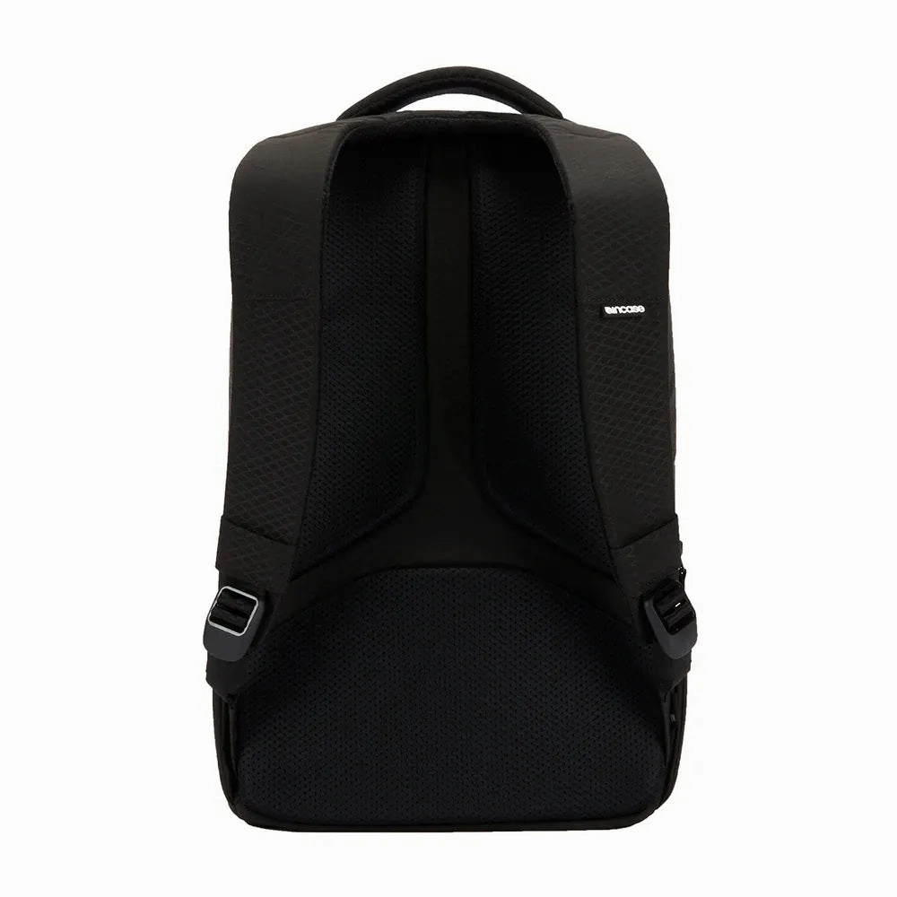 Incase Icon Lite Pack with Diamond Ripstop - Black
