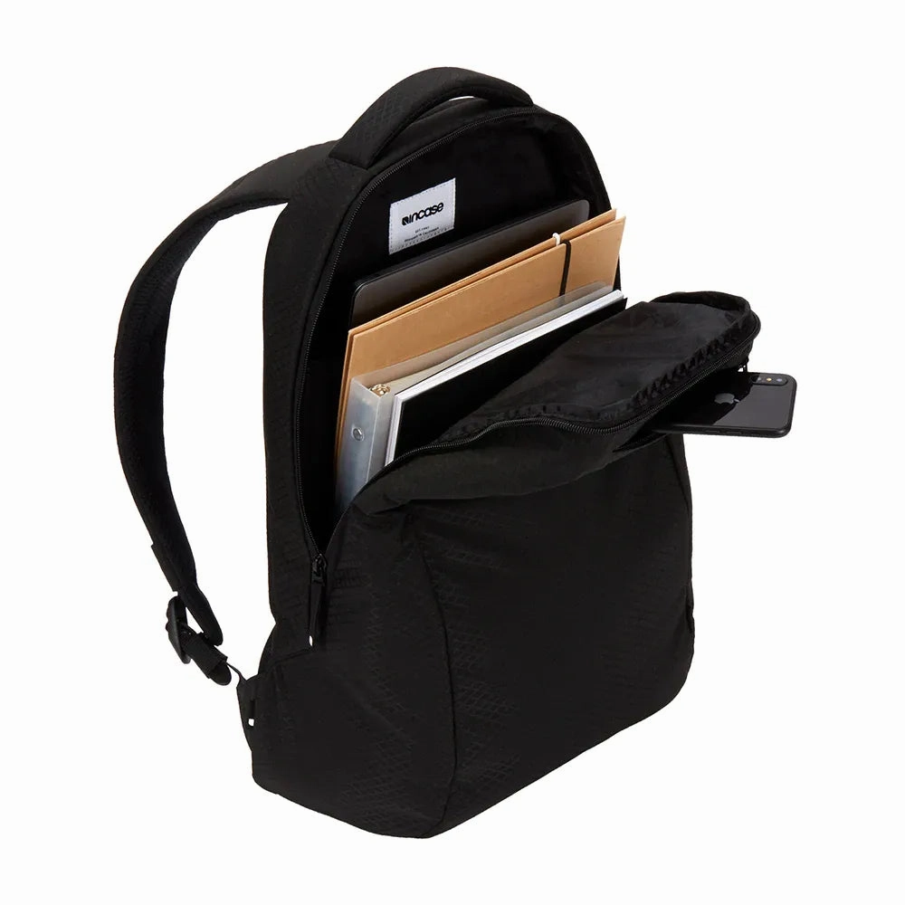 Incase Icon Lite Pack with Diamond Ripstop - Black