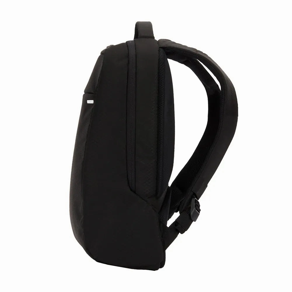 Incase Icon Lite Pack with Diamond Ripstop - Black