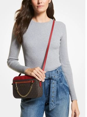 Jet Set Large Logo Crossbody Bag