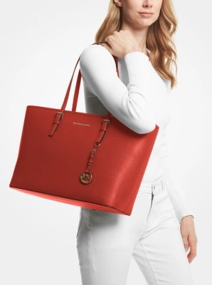 Jet Set Medium Saffiano Leather Top-Zip Tote Bag