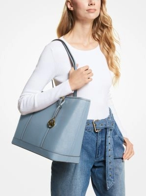 Jet Set Travel Large Saffiano Leather Tote Bag