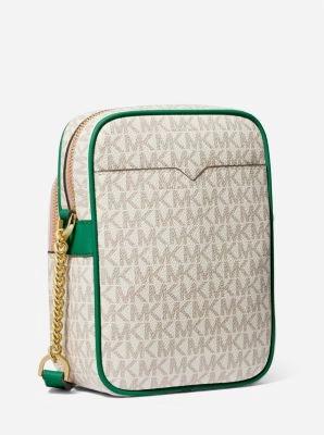 Jet Set Travel Medium Logo Crossbody Bag