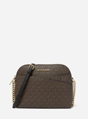 Jet Set Travel Medium Logo Dome Crossbody Bag