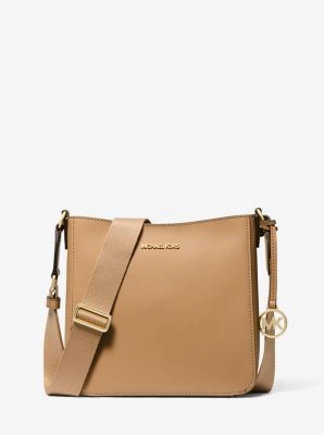 Jet Set Travel Small Messenger Bag