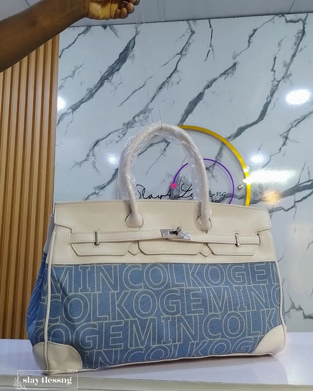 Large Capacity Tote Bag 41007