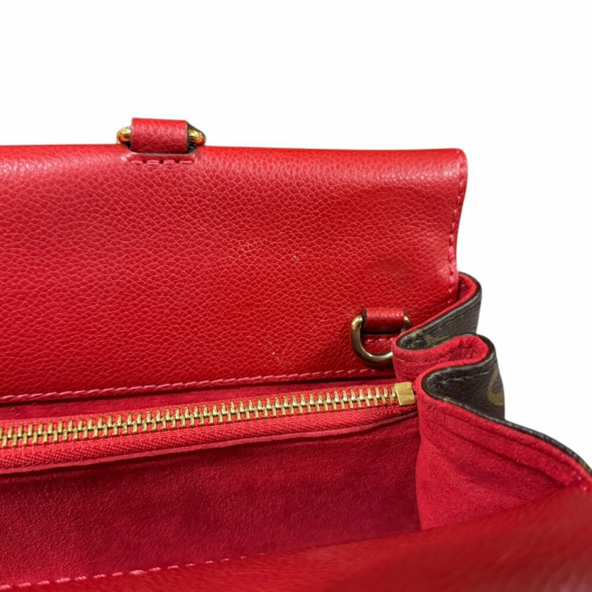 Lockme II Red M55756 Shoulder Bag