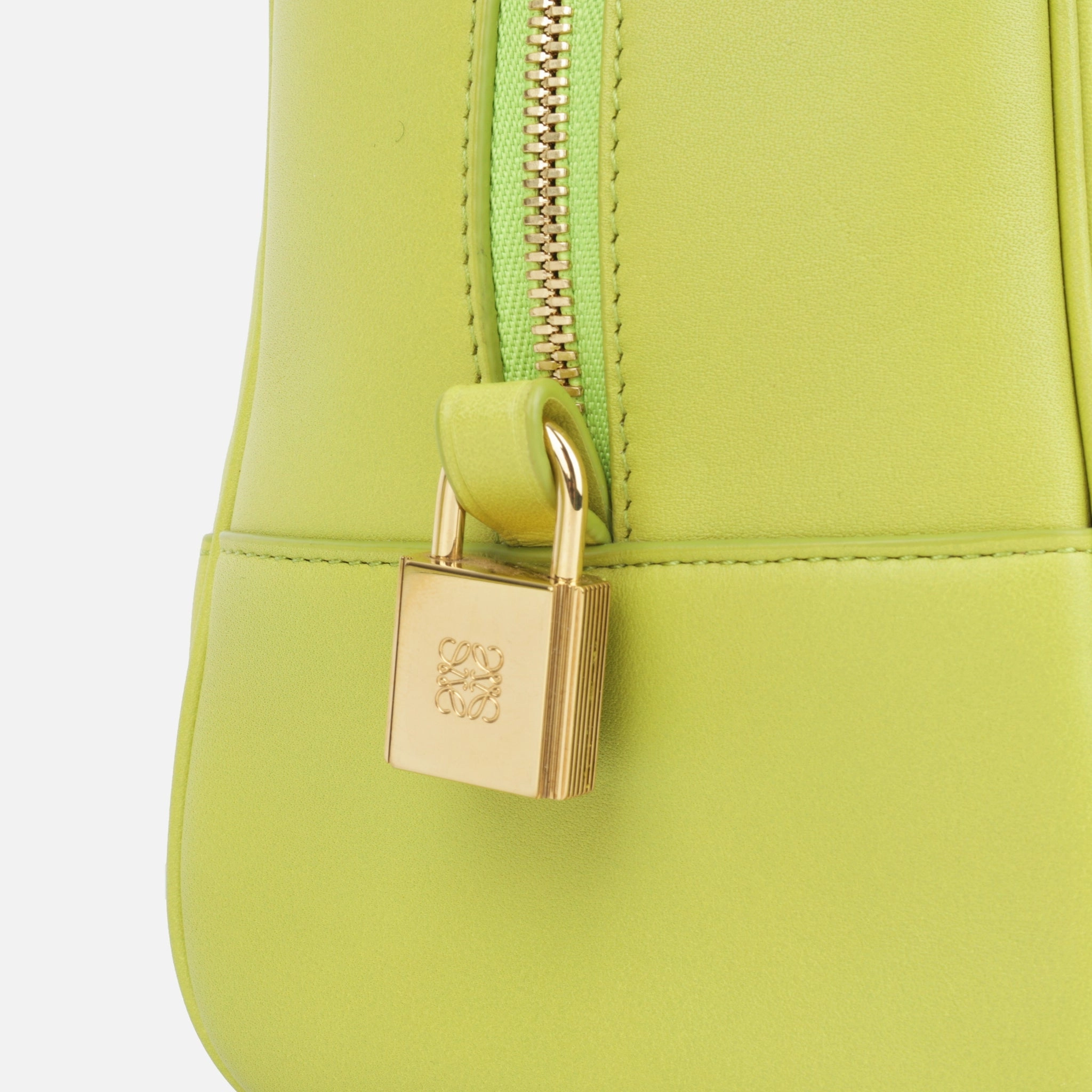 Loewe Amazona 19 Top Handle Bag (NWT)