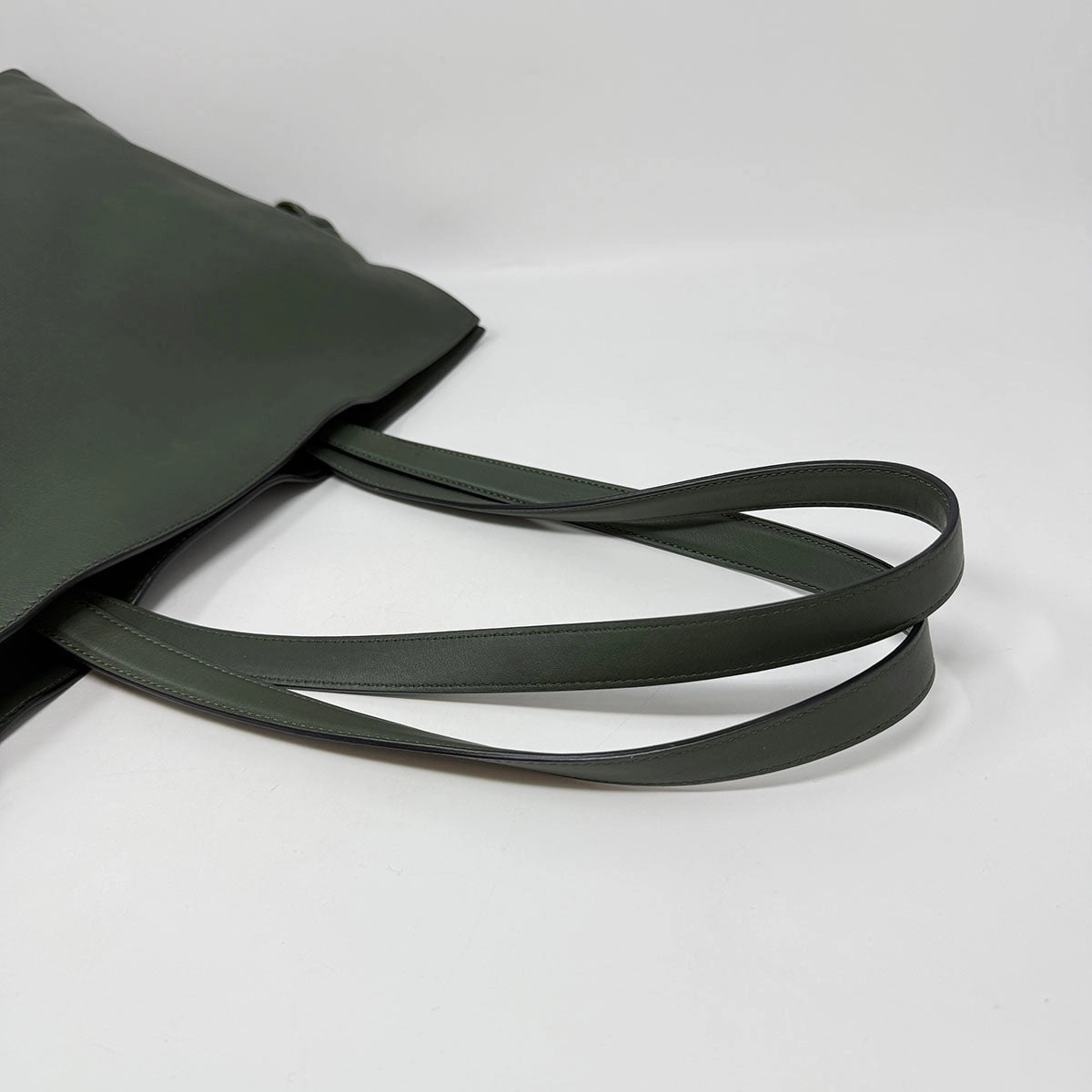 Loewe Flamenco Tote