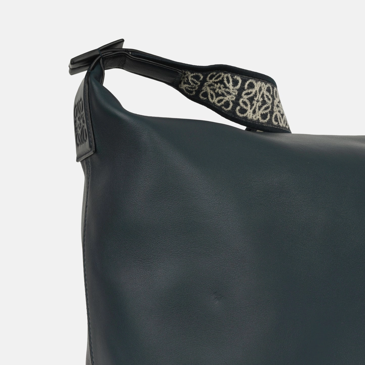 Loewe Loewe - Cubi Crossbody - Navy Blue Calfskin SHW - Pre-Loved