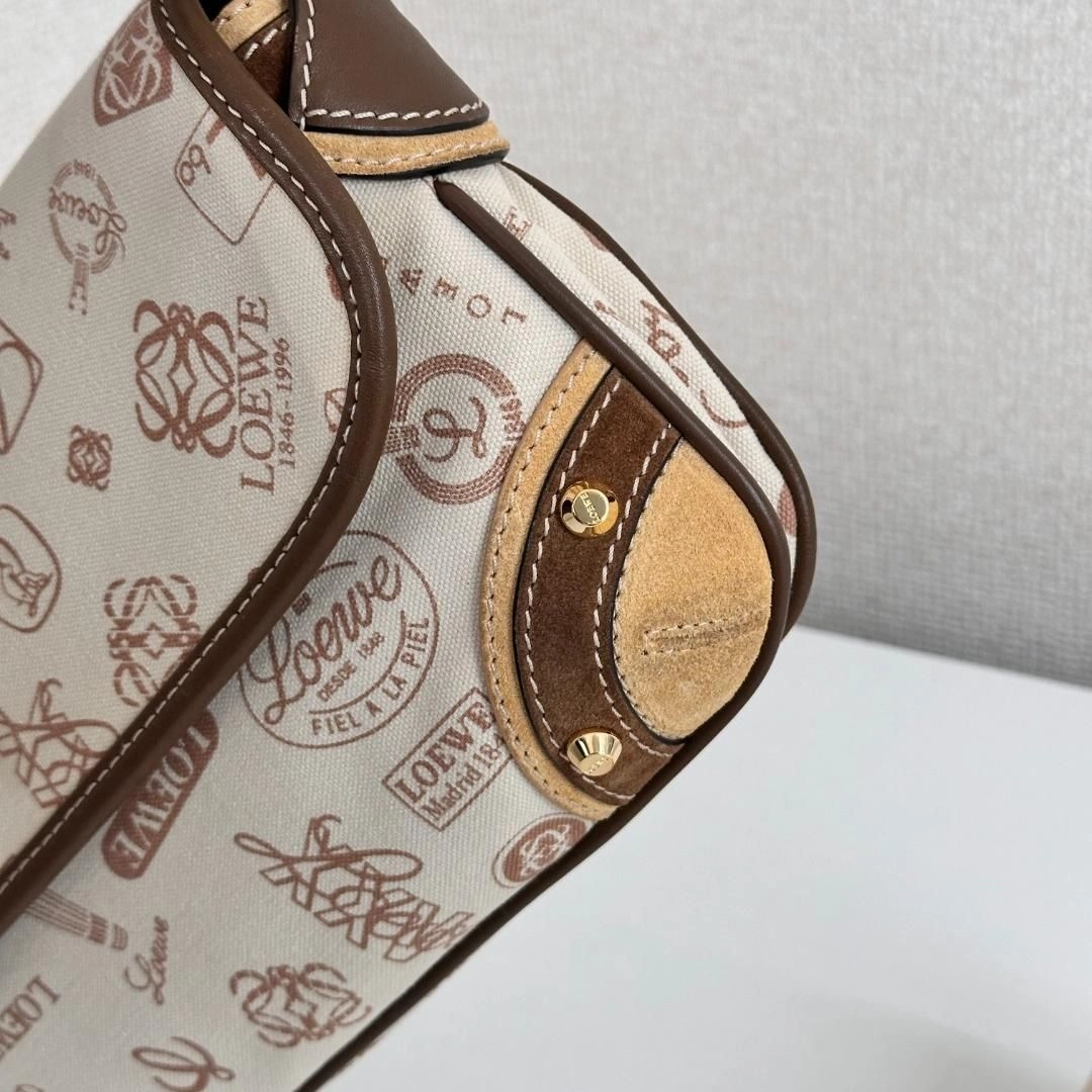 Loewe Multicolor Signature Printed Canvas, Suede and Leather Shoulder Bag Loewe MR2104202552222B