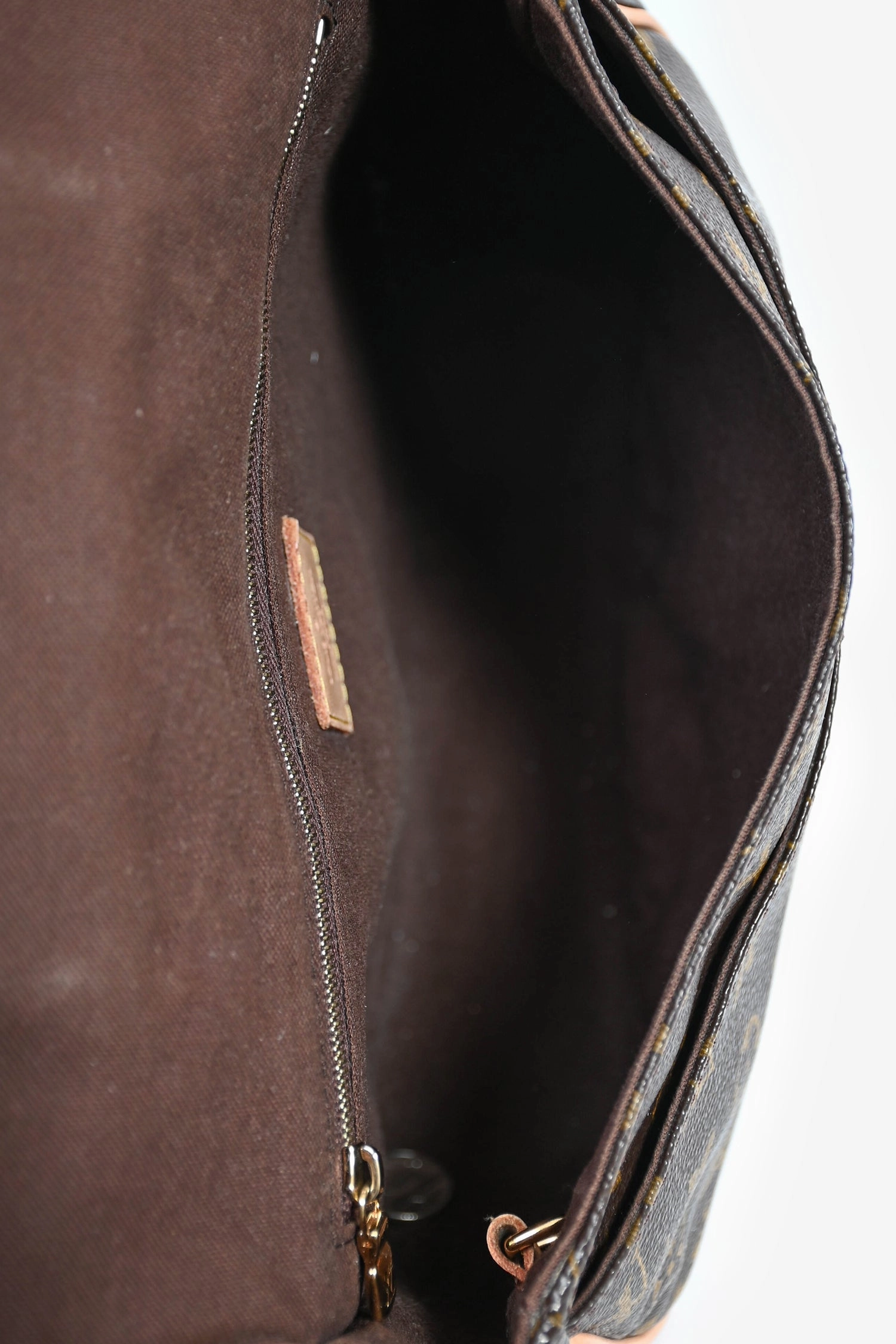 Louis Vuitton 2011 Monogram 'Menilmontant' PM Crossbody Bag