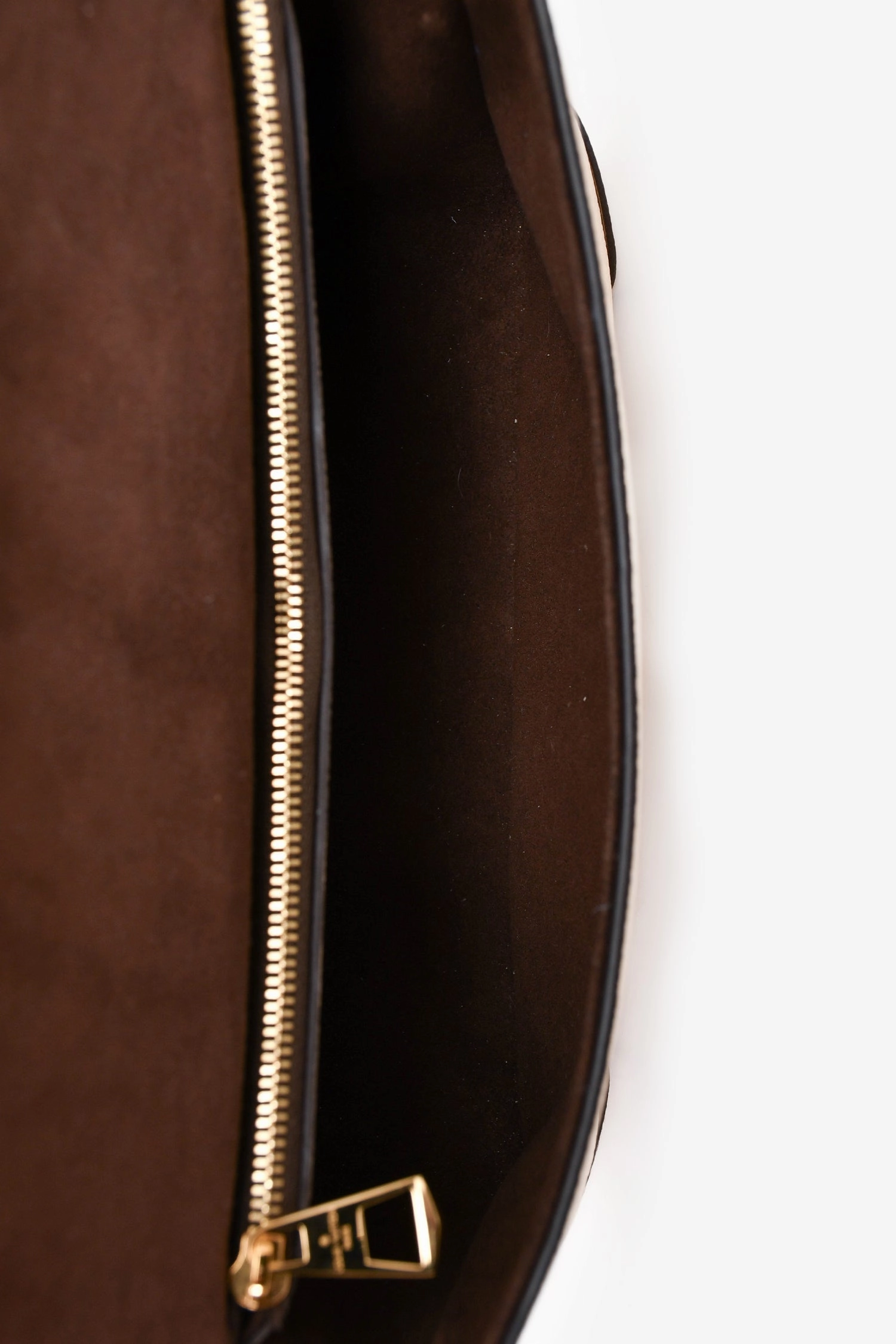 Louis Vuitton 2023 Cream Leather Emprienete Diane Crossbody Bag