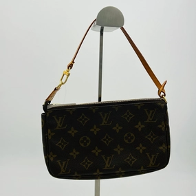Louis Vuitton | Bags | Pre Loved Louis Vuitton Monogram Pochette Accessoires Women Bagsshoulder Bag  B1223LTJV5