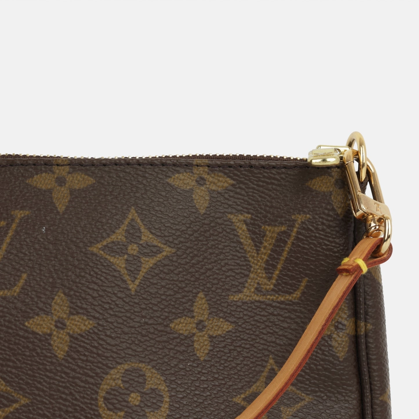 Louis Vuitton - Pochette Accessoires - Monogram Canvas - Pre-Loved - 2005