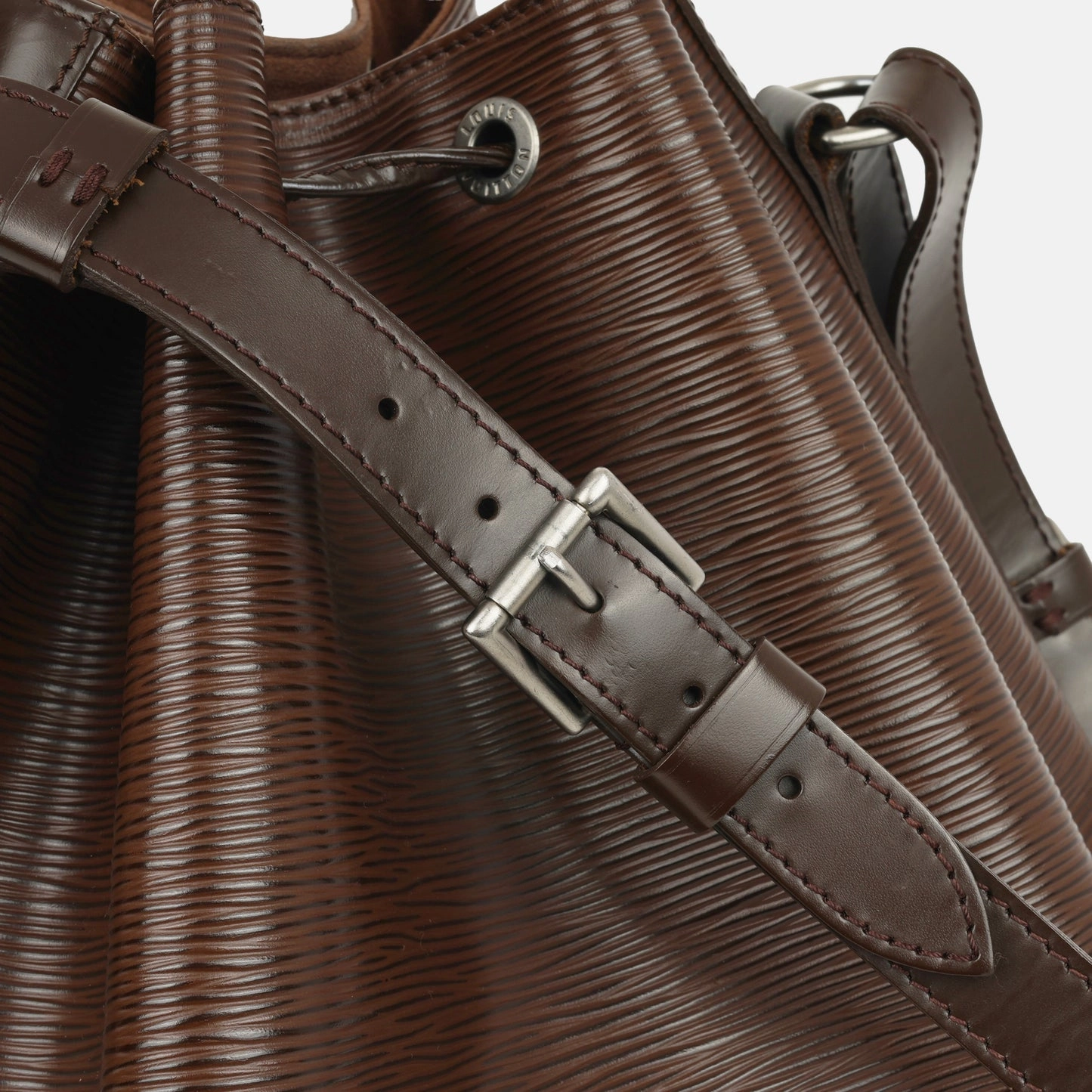 Louis Vuitton - Vintage NeoNoe - Brown Epi Leather SHW - Pre-Loved