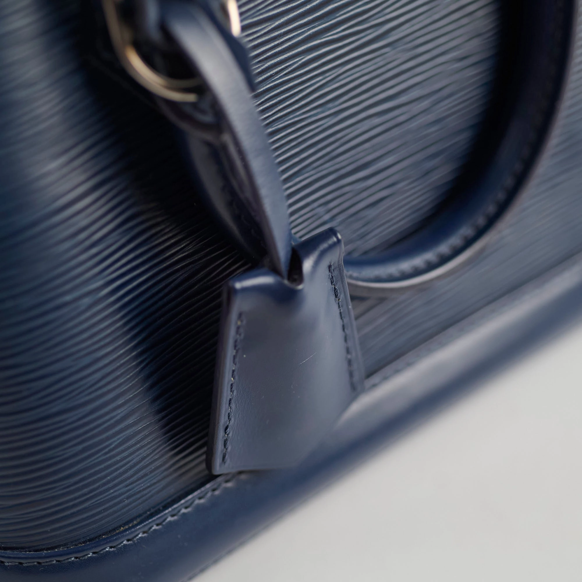 Louis Vuitton Alma BB Epi Navy