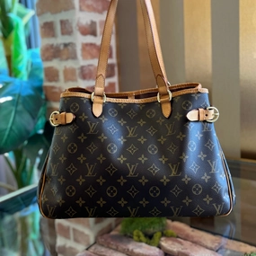 LOUIS VUITTON Batignolles Monogram Canvas Vertical Tote Bag