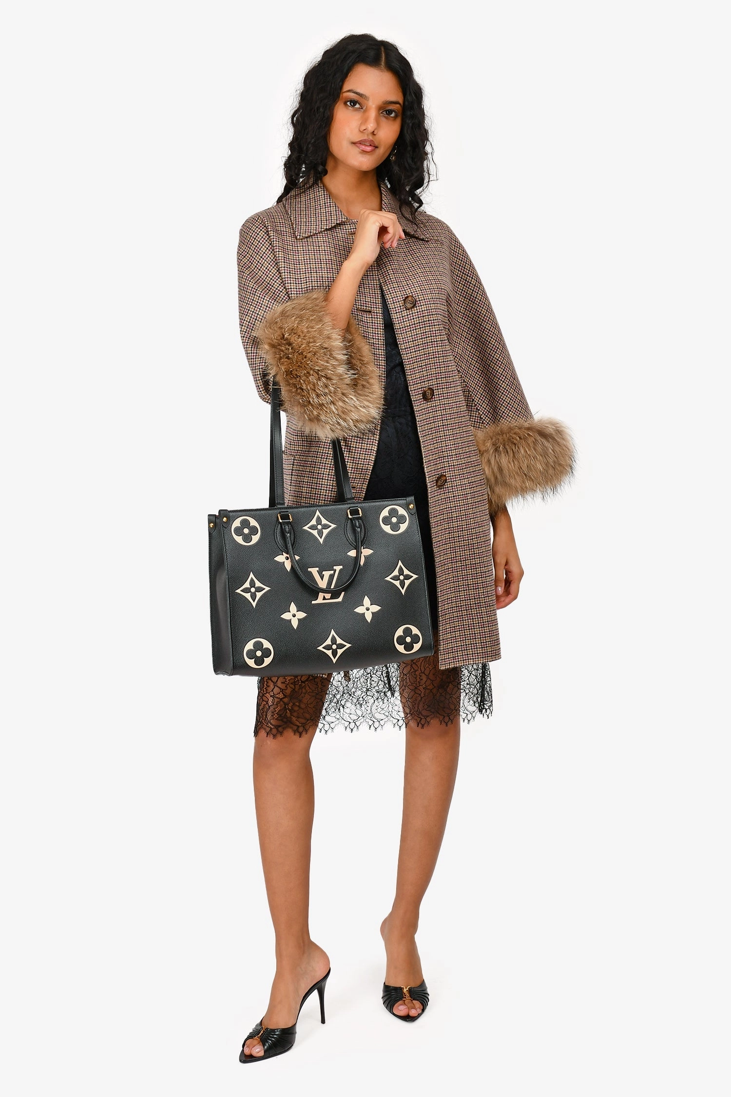 Louis Vuitton Black/Beige Giant Empreinte Onthego MM Tote